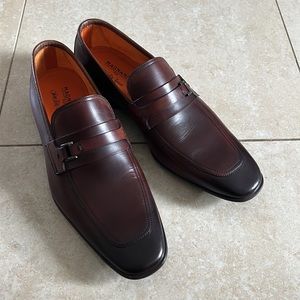 New Magnanni brown leather shoes